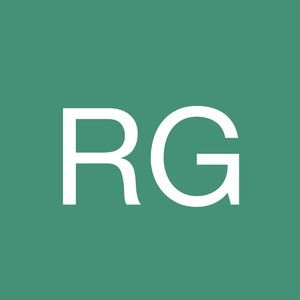 Meet your Posher, Raegan